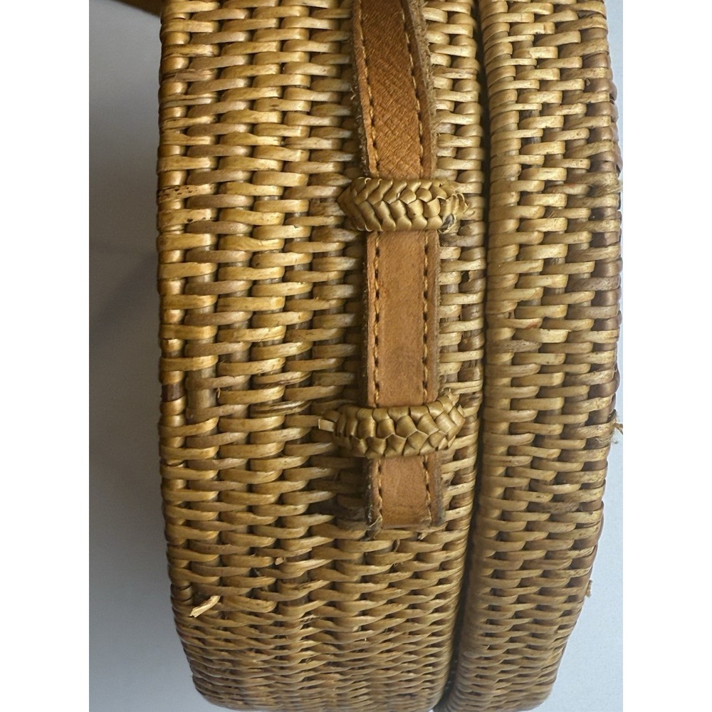 Round Woven Basket Crossbody Lined Hinged Purse Snap Closure Strap Boho Hippie - Picture 10 of 16